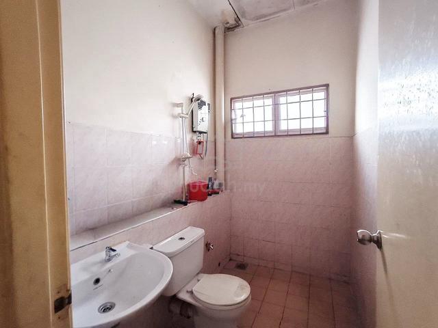 TERMURAH + FREEHOLD ✨ Double Storey Desa CoalField, Sungai Buloh 1