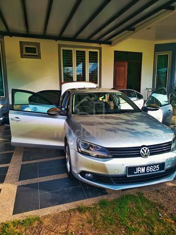 2015 Volkswagen JETTA 1.4 TSI (CKD) (A) - 2