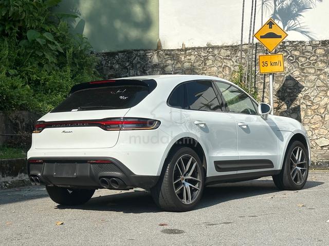 2022 Facelift Japan Spec GEN 3 Porsche MACAN 2.0 - 2