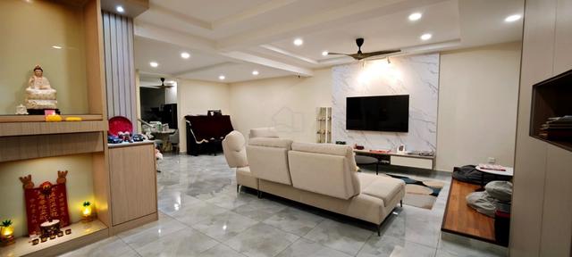 Freehold 5BR Renovated Terrace Taman Seputeh – Near Mid Valley & KTM 1