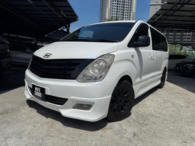 Hyundai GRAND STAREX 2.5 ROYALE (A) Diesel Turbo - 3