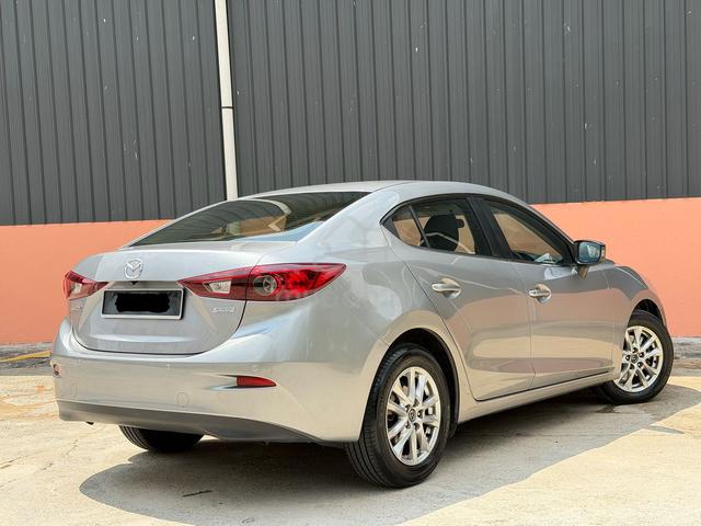 2016 Mazda 3 2.0 SEDAN GL SKYACTIV MICHELIN TYRE - 4