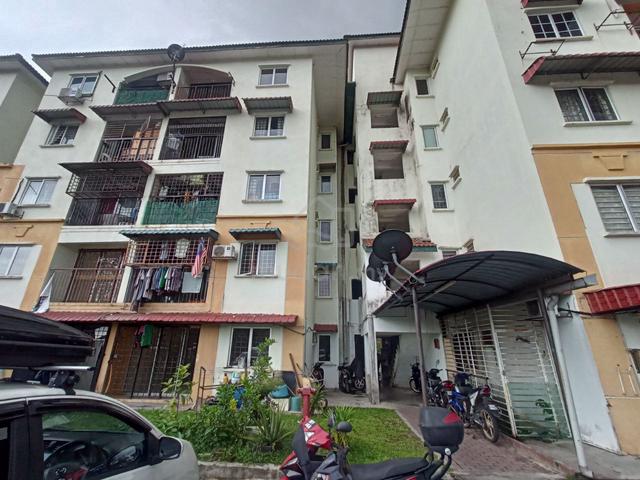 Mawar Apartment (Taman Bunga Raya) 1