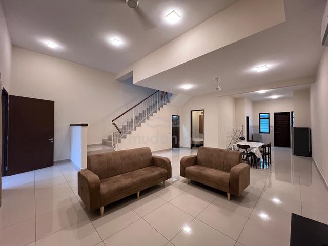 【Move in condition, Fully furnish】bandar rimbayu 2 storey house 1