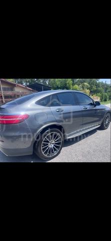2019 Mercedes Benz GLC300 4MATIC COUPE AMG LINE - 5
