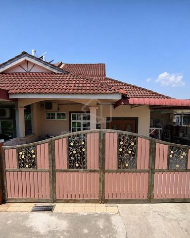 CORNER LOT TMN SERI SERDANG, KEPALA BATAS📍CASHBACK 50k, ZERO DEPOSIT! 1