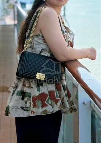 Carousel Image