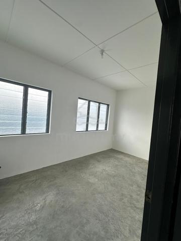 Desa Ilmu, Kota Samarahan Double Storey Intermediate Terrace House 5