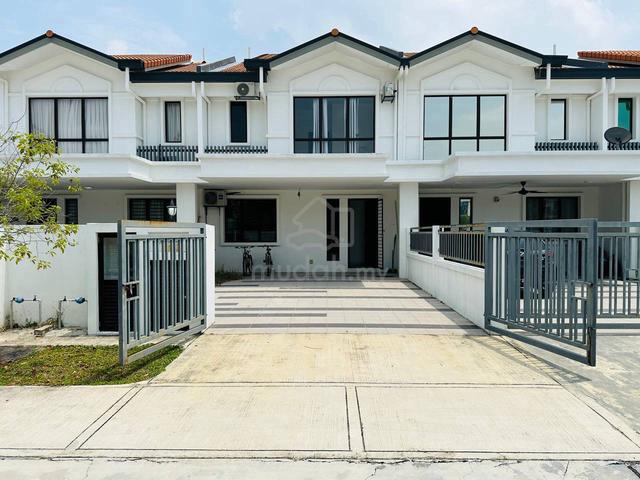 FACING OPEN | Double Storey Kasih Residence Setia Alamsari, Bangi 1