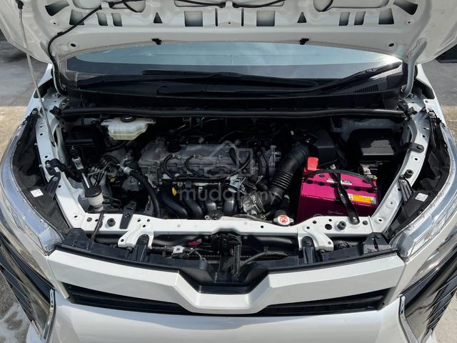 YR 2021 Toyota VOXY 2.0 ZS KIRAMEKI III (A) - 4