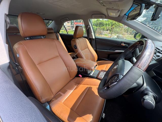 2018 Toyota CAMRY 2.5 HYBRID PREMIUM (A) - 4