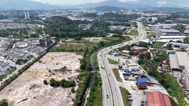 Rawang Anggun City Commercial Land Facing Main Road 3.3acres 1