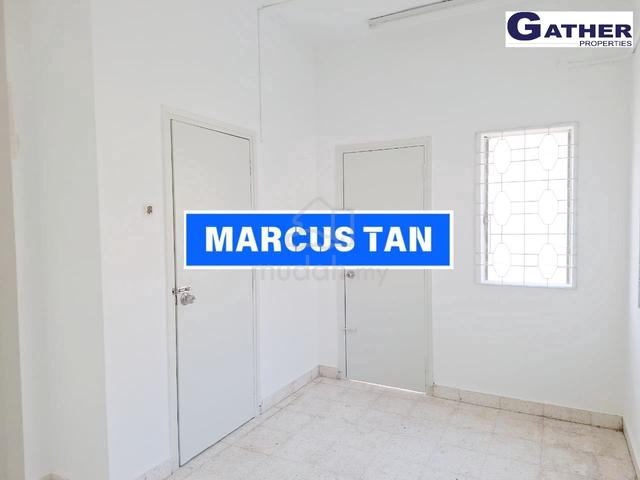 COMMERCIAL HOMESTAY CHEAP 2 Storey Semi-D House Gajah @Tanjong Tokong 4