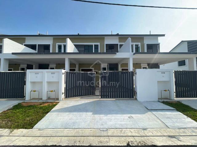 Bandar Layangkasa (Pasir Gudang) - Double Storey For Rent 1