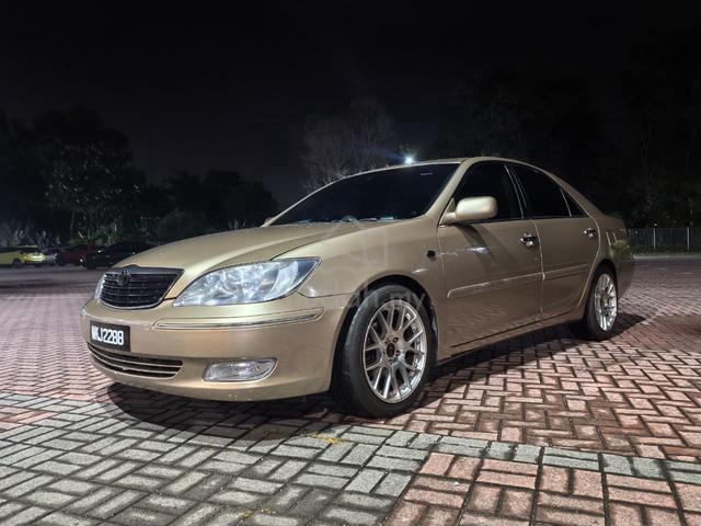 2002 Toyota CAMRY 2.4 V (A) - 1