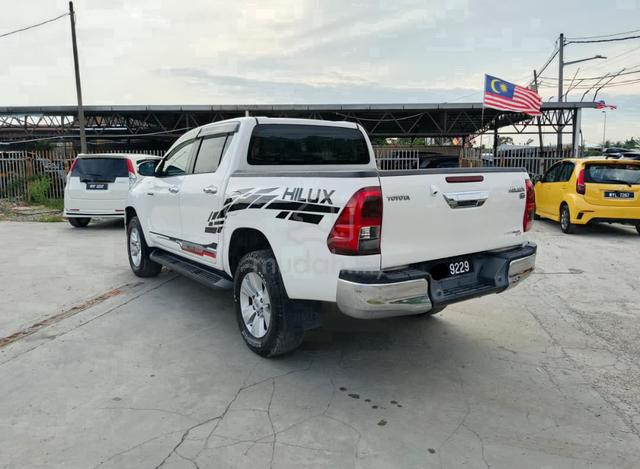 2016 CASH OTR Toyota HILUX 2.4 G VNT (A) - 3