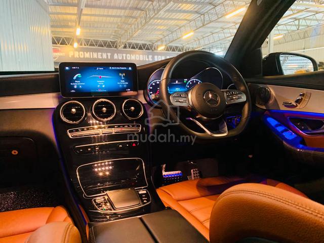 MERCEDES BENZ GLC300 Coupe  2022 - 3