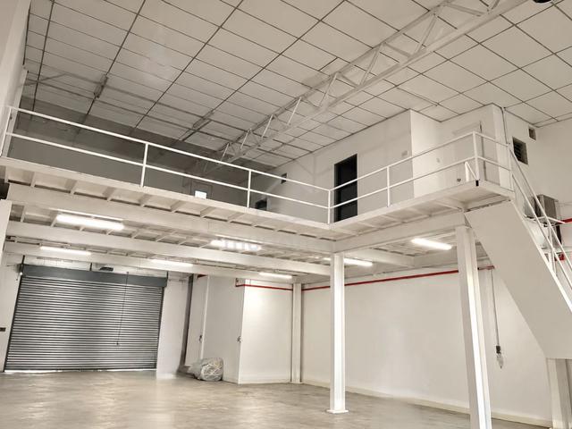 Corner 1.5-Storey Terrace Factory for Rent in Balakong 1