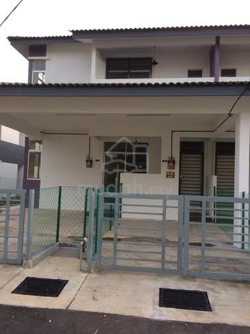 Rumah Cluster  Town House 3 bilik 2 bilik Air 1