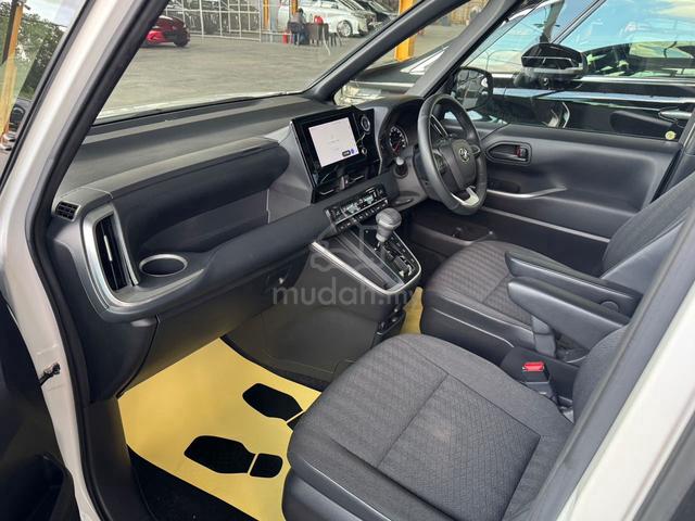 2022 Toyota NOAH 2.0 SG (A) - 5