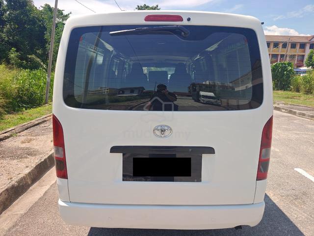 2015 Toyota Hiace Panel Van 2.5 (D) - 5