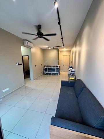 Seasons Luxury Apartments @ Amara Larkin 1