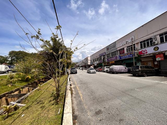 2 Storey Shophouse (Grd Floor ) Taman Bernam Baru Tg Malim For Rent 3
