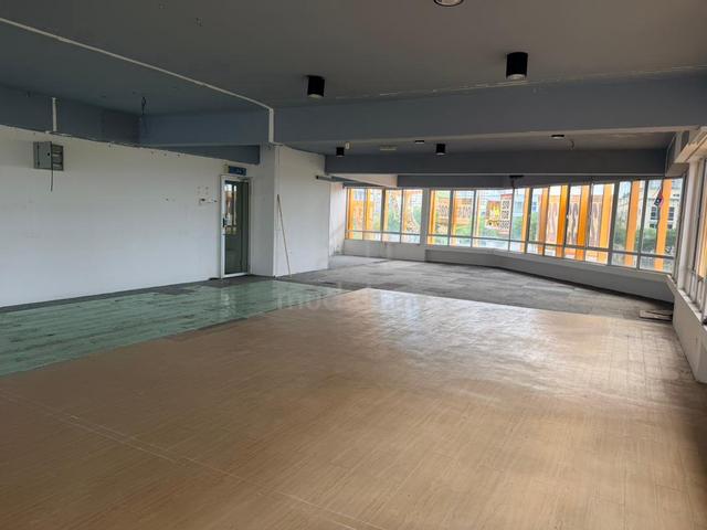 Setia Alam Taipan 1 2nd Floor Corner Unit With Lift Facing Main Road 1