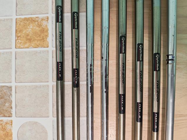 TaylorMade 200 Series Iron Set 4–PW + FREE Wedge - photo 3 of 6