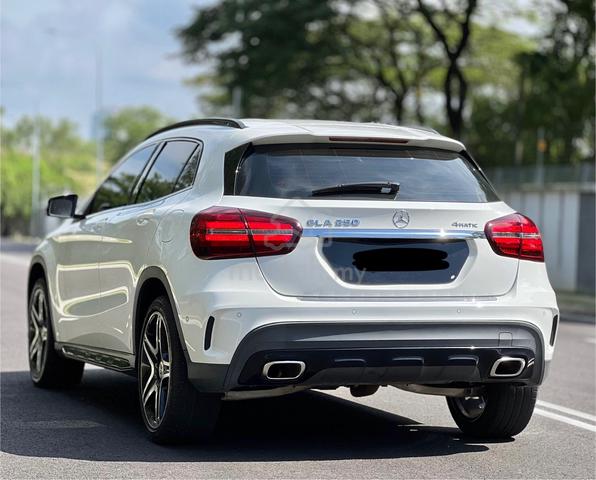 2019 Mercedes Benz GLA250 4MATIC AMG LINE (CBU) - 3
