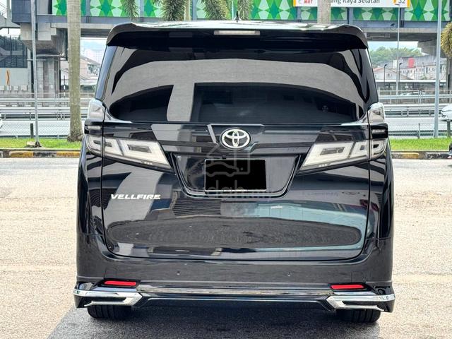 2018 Toyota VELLFIRE 2.5 MPV ZG X 7 PILOT 360CAM - 4
