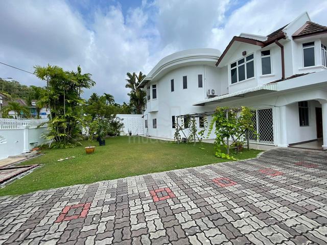 Corner Taman Bukit Jed Huge Bungalow 8500 sqft Mon't Jade Seremban 1