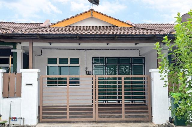 Condition Tip Top | Taman Binjal Indah, Jitra 1