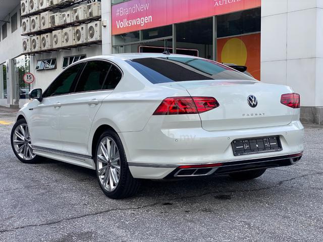 2022 Volkswagen PASSAT R-LINE 2.0L (A) - 3