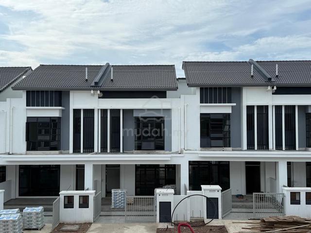 Horizon Hills Brand New Terrace House Greenville 1
