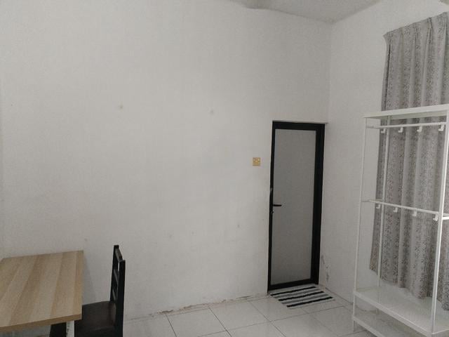 Medium Room in Kulim Hi Tech Park 1