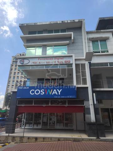 PJ Kelana Jaya  Facing Main Road Shop For Sale 1