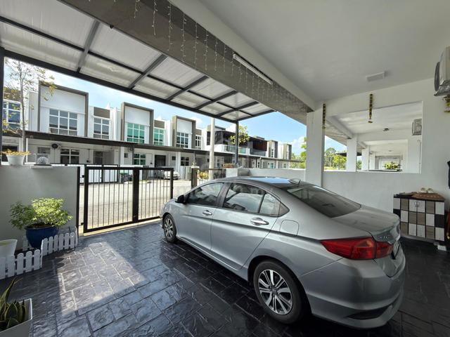 Freehold 2-Storey Terrace at La Casa Lunas Fasa 1 (RENOVATED) 1