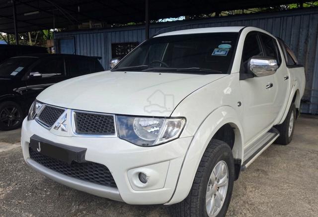 2013 Mitsubishi TRITON 2.5 VGT GL (A) - 1