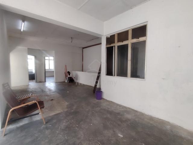 Taman Daya / Jalan Bertam / Shoplot / Warehouse / Johor Bahru 4