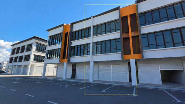Westfield Points Commercial INTERMEDIATE Shoplot For Rent 1