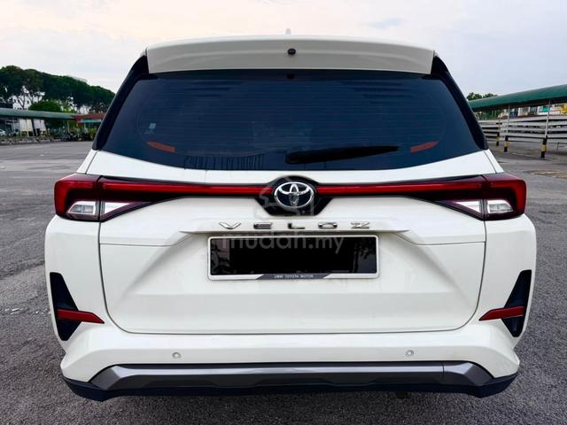 Toyota VELOZ 1.5 (A) - 5