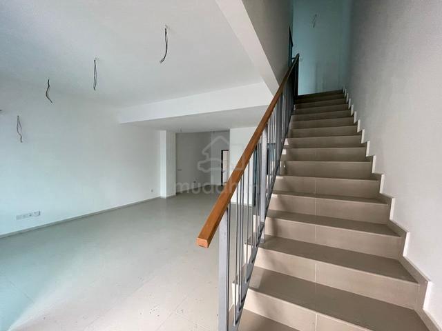 Below Market Casawood 20x60 Casaview Cybersouth, Dengkil Sepang 1
