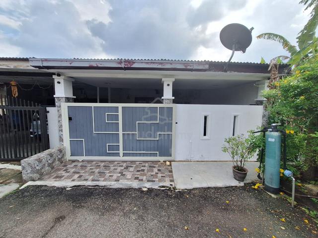 Terrace House for Rent – Taman Perwira (Near LRT & Mall) 1