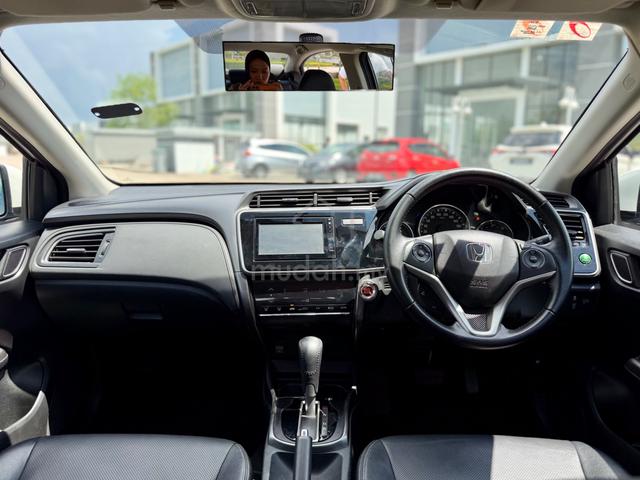 FULL LOAN 2018 Honda CITY 1.5 V FACELIFT (A) - 5