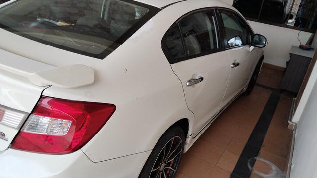 Honda Civic Navi 2.0 Auto - 2