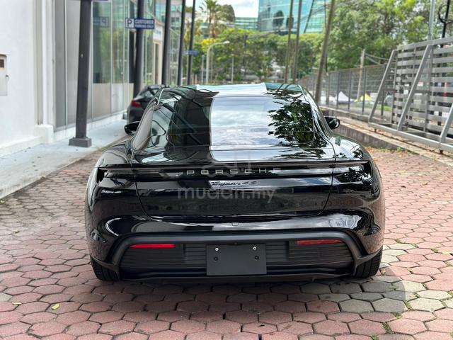2021 Porsche TAYCAN 4S (A) - 4