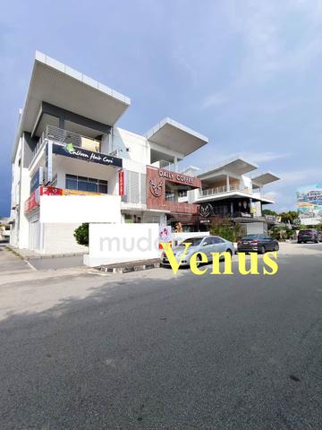 Impian Alma reno Semi D Face main road 1 building Mahkota aeon Lotus 1