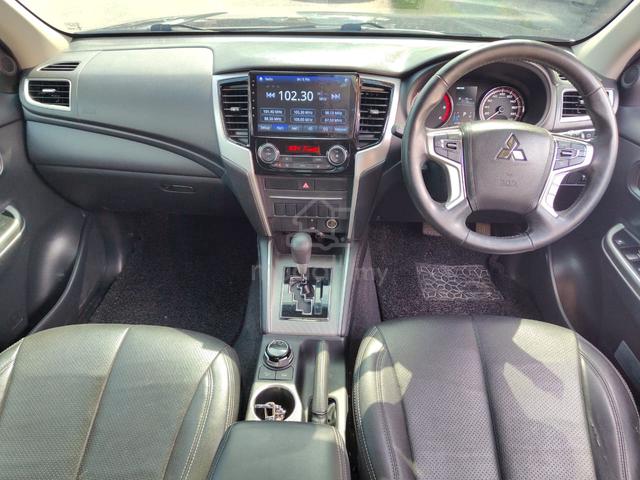 2023 Mitsubishi TRITON 2.4 VGT ATHLETE (A)LOW MILE - 5