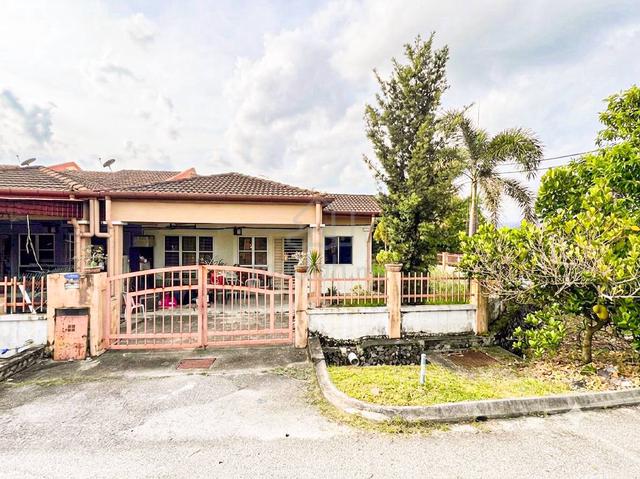 [CORNER LOT] Taman Pelangi Semenyih Single Storey Terrace House 1